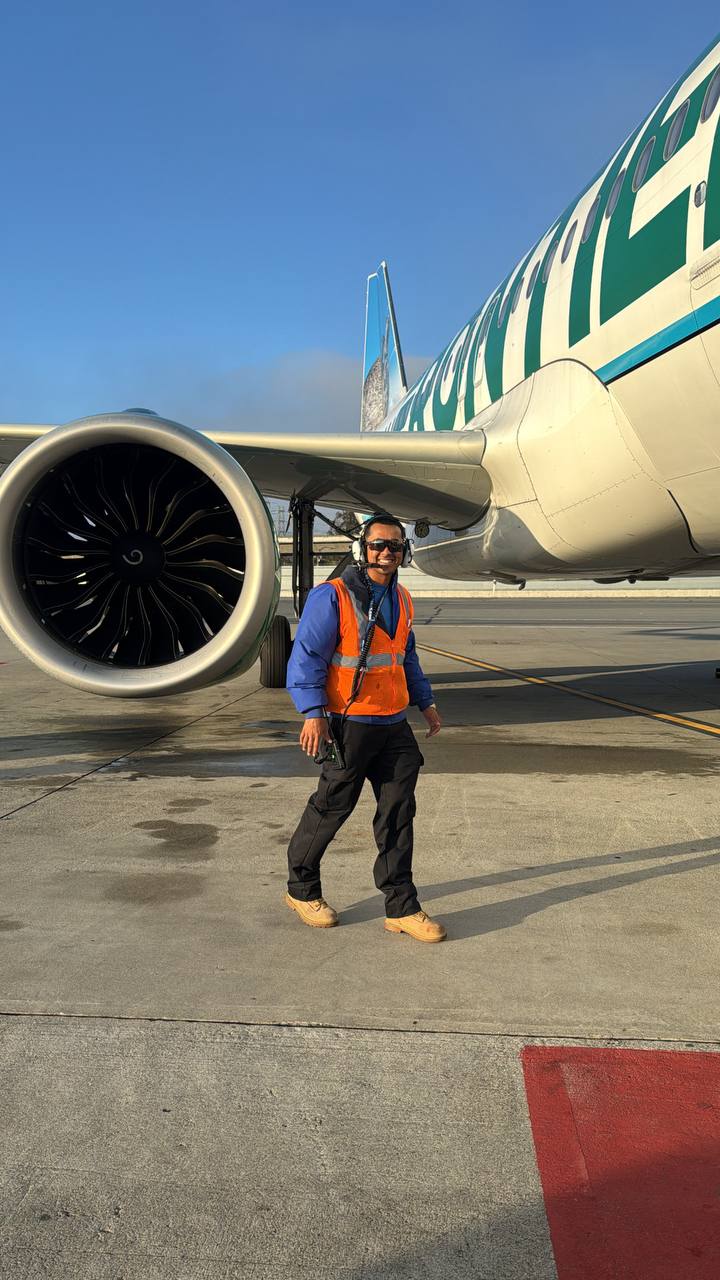 Load Master — Frontier Airlines SFO